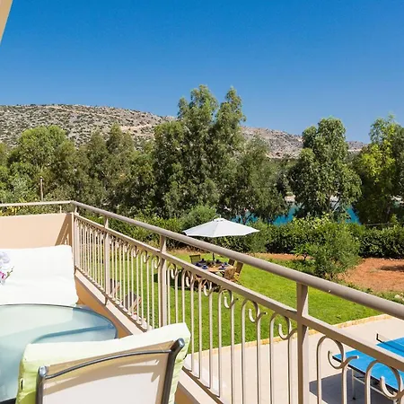 Crete View *